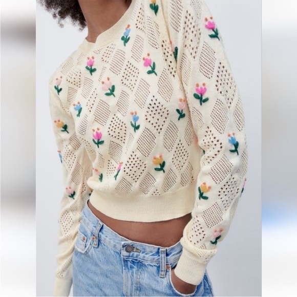 Zara Floral Embroidered Knit Sweater | size Small - Picture 7 of 7